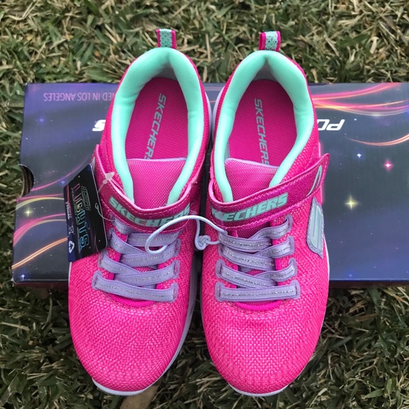 Sketcher’s Light Up Shoes - Girls Size 13 - Picture 2 of 4